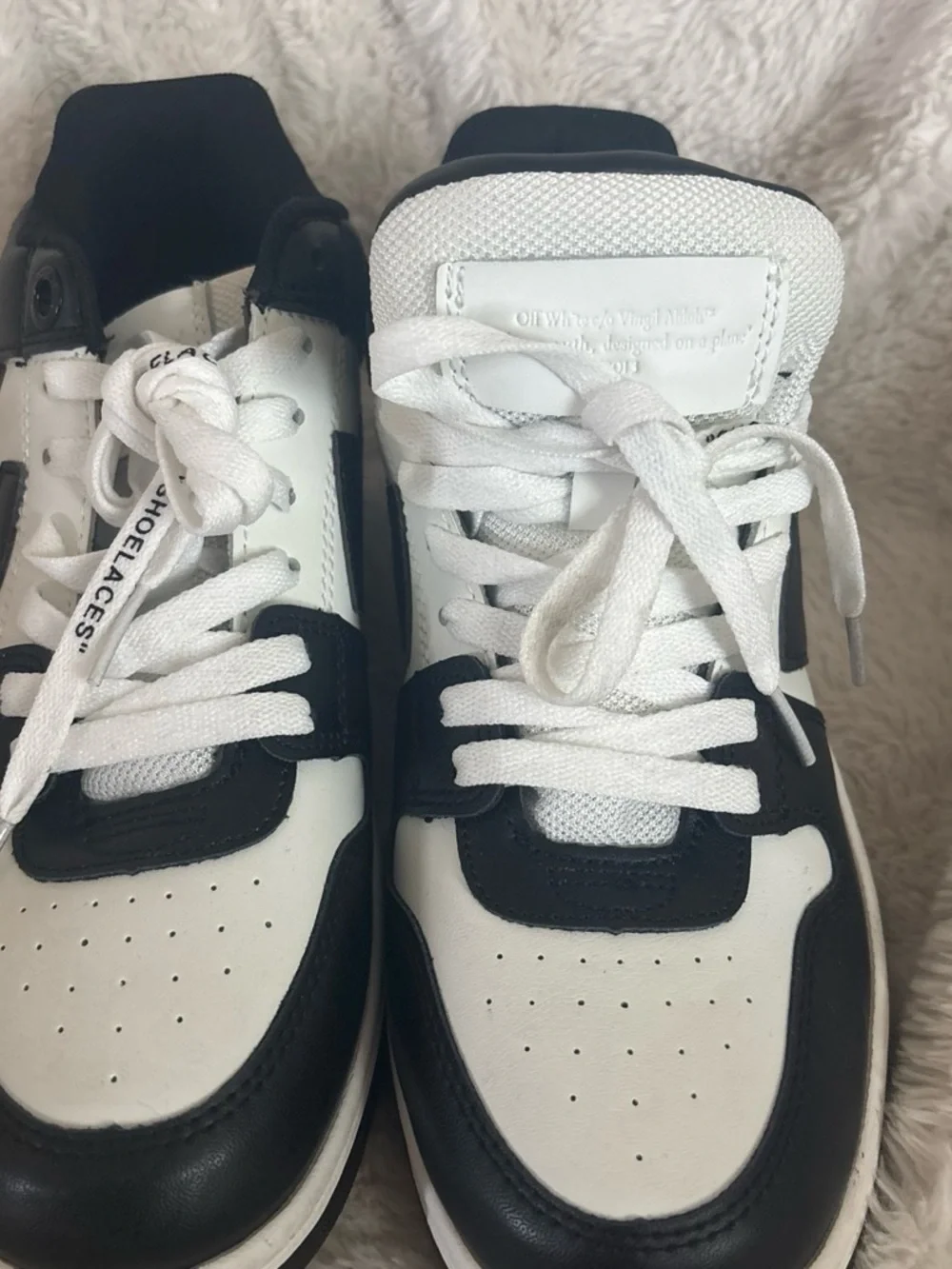 Off-White Black & White Low-Top Sneaker with '40' Tongue Marking